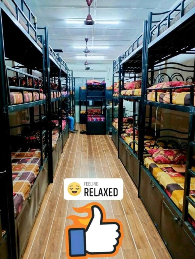 Shree Balaji Ac Dormitory Ostello Thane Esterno foto